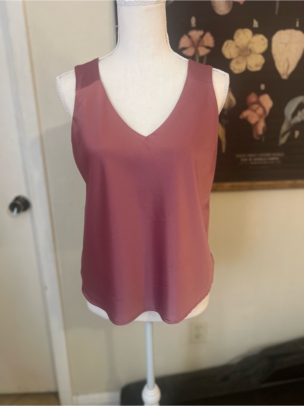 Halogen Silky V-Neck Tank